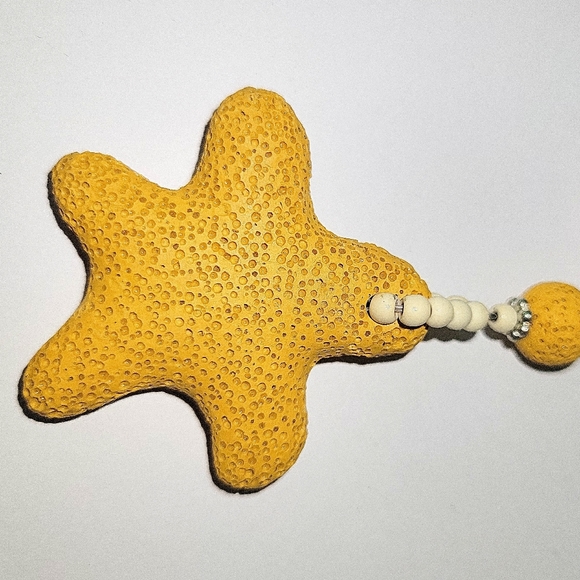 Starfish Lava/Howlite,Boho Statement Necklace,w/Yellow Pendant, Silvertone - Picture 5 of 9